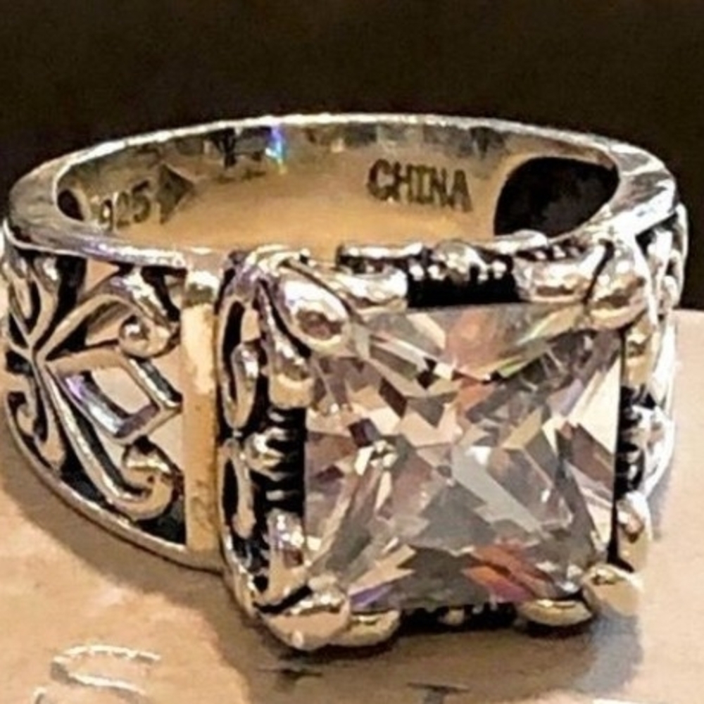 SILPADA STERLING SILVER UPTOWN RING Size 6
